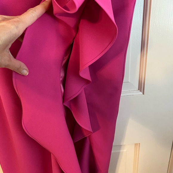 Bardot Evening/Cocktail Dress - Picture 3 of 6